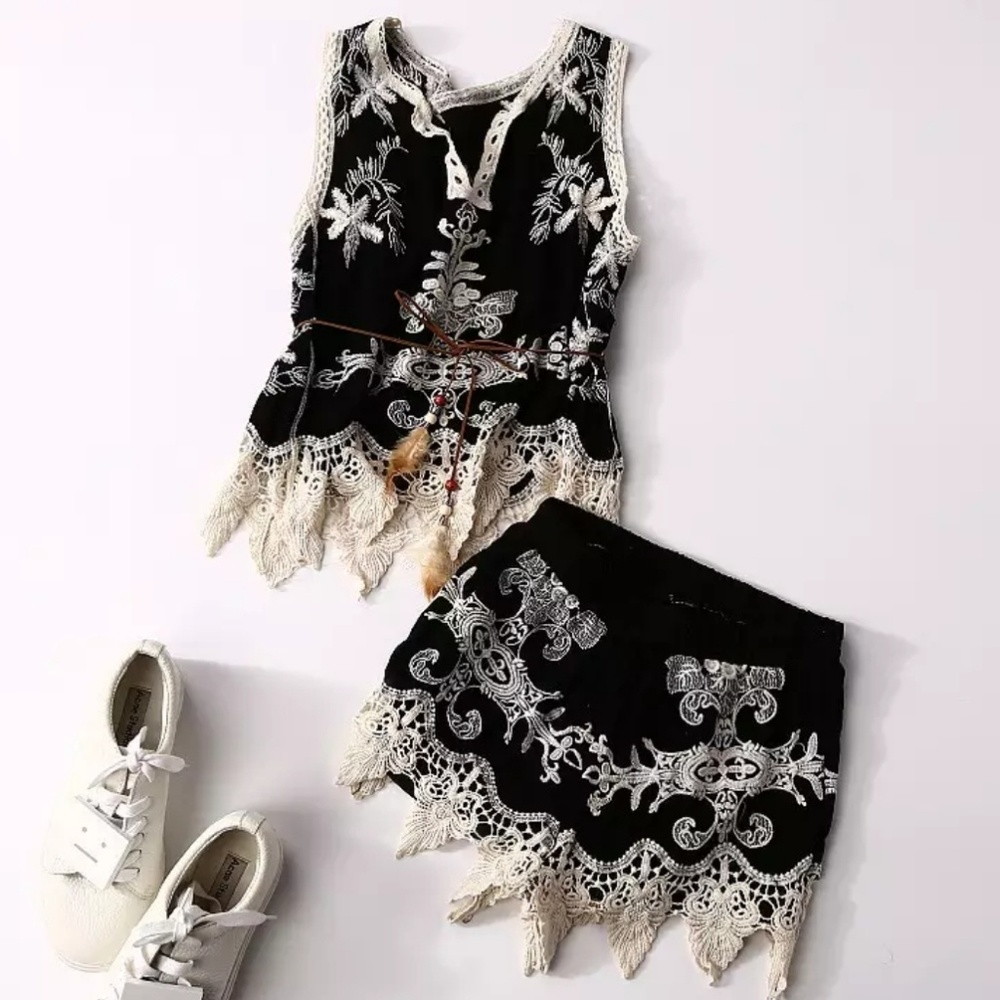 Black embroidery top and shorts set